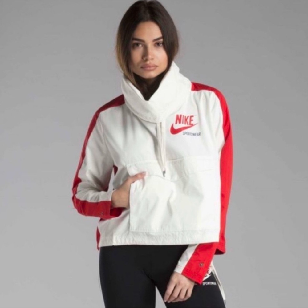 Nike retro windbreaker hoodie